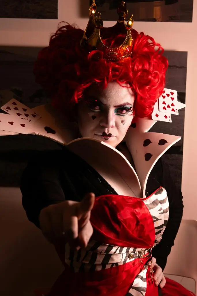 hire queen of hearts actor uk