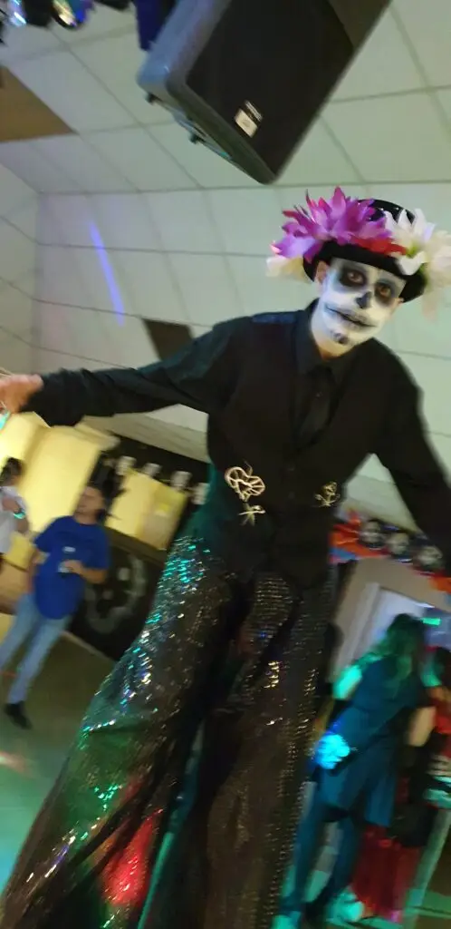 hire day of the dead stilt walker